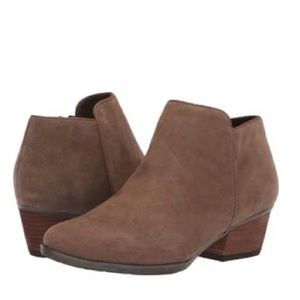Blondo Waterproof Villa Heeled Booties NWT